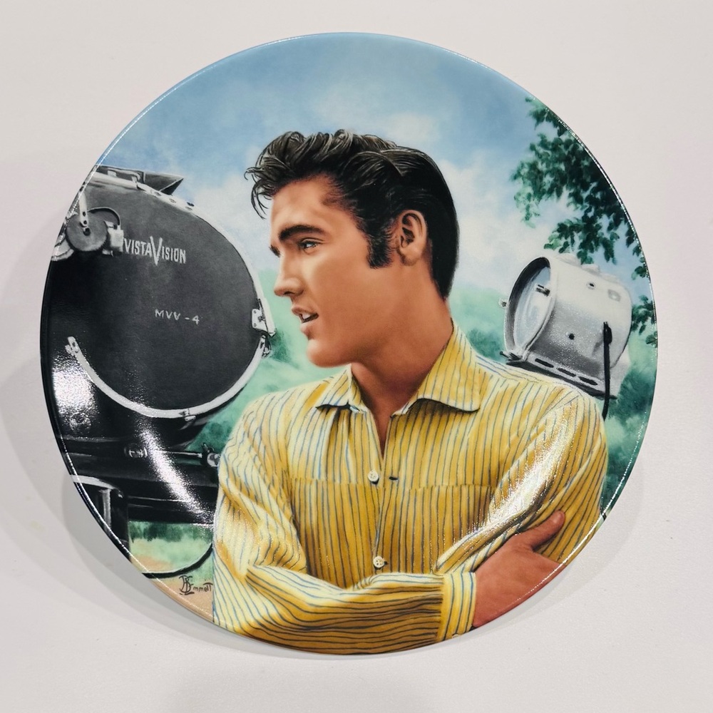 1990 Elvis Presley Decorative Collector Plate